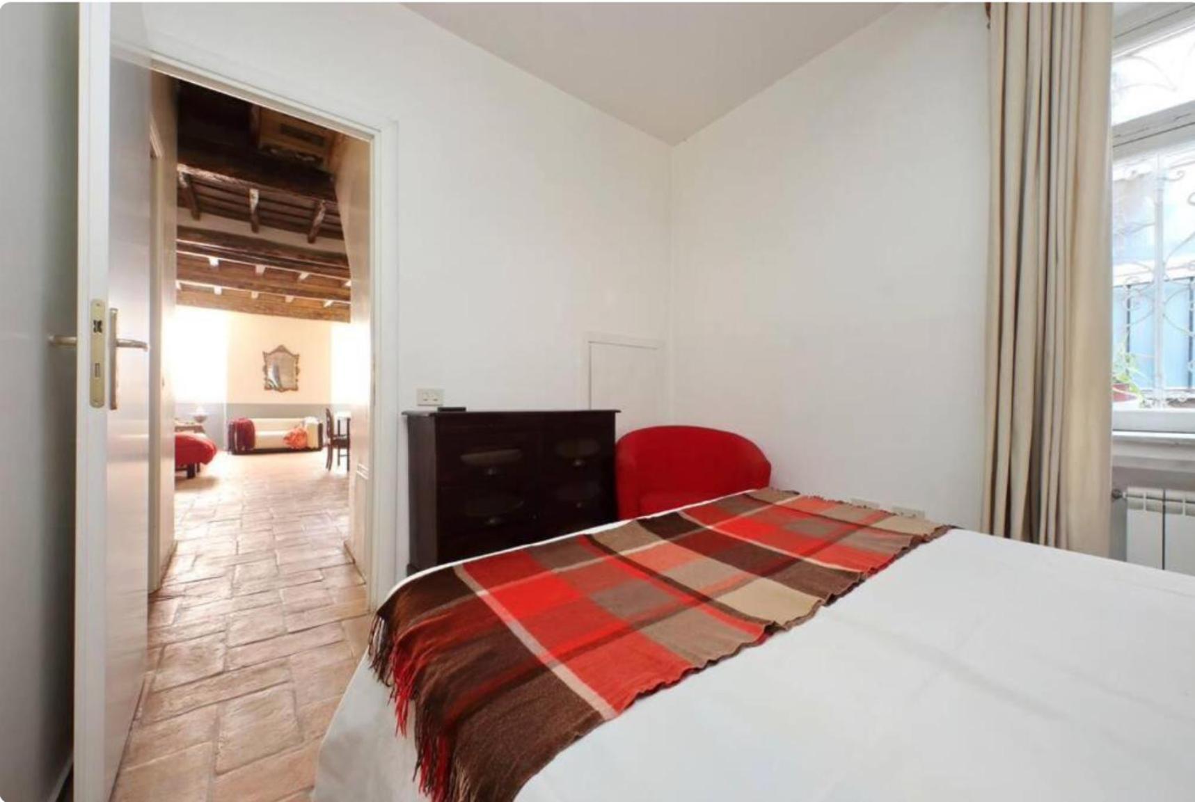 Limani - Campo De' Fiori Private Retreat Apartment *
