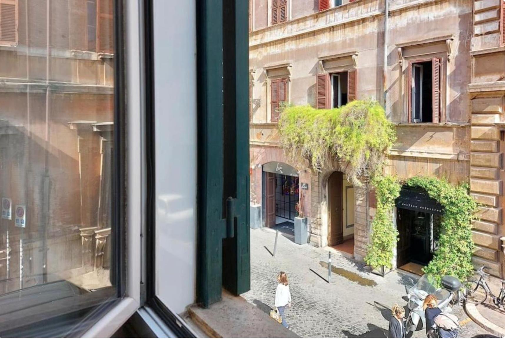Limani - Campo De' Fiori Private Retreat Apartment